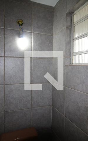 Casa à venda com 200m², 4 quartos e 3 vagasBanheiro de Serviço