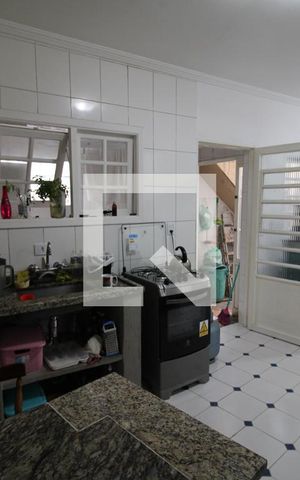 Casa à venda com 200m², 4 quartos e 3 vagasCozinha