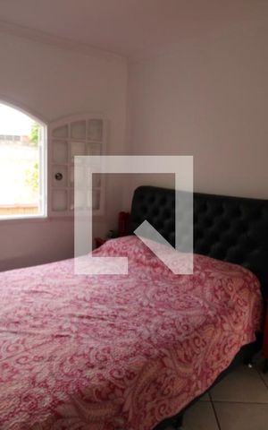 Casa à venda com 200m², 4 quartos e 3 vagasQuarto 4