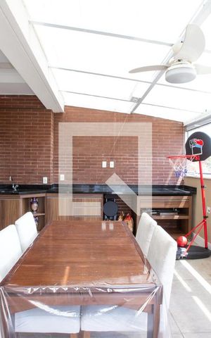 Apartamento à venda com 150m², 2 quartos e 3 vagas Apartamento à venda com 150m², 2 quartos e 3 vagasVARANDA GOURMET