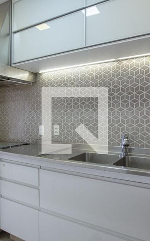 Apartamento à venda com 150m², 2 quartos e 3 vagas Apartamento à venda com 150m², 2 quartos e 3 vagasCOZINHA