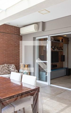 Apartamento à venda com 150m², 2 quartos e 3 vagas Apartamento à venda com 150m², 2 quartos e 3 vagasVARANDA GOURMET