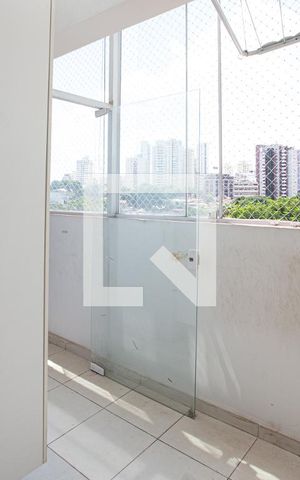 Apartamento à venda com 150m², 2 quartos e 3 vagas Apartamento à venda com 150m², 2 quartos e 3 vagasLAVANDERIA
