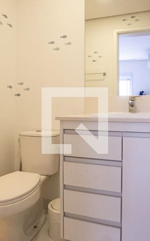 Apartamento à venda com 150m², 2 quartos e 3 vagas Apartamento à venda com 150m², 2 quartos e 3 vagasBANHEIRO SUITE 2