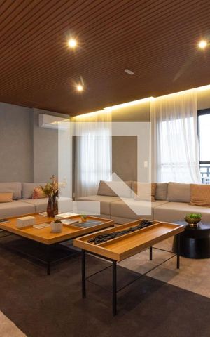 Studio para alugar com 35m², 1 quarto e sem vaga Studio para alugar com 35m², 1 quarto e sem vagaÁrea comum - Salão de Festas