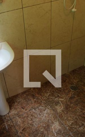 Casa para alugar com 80m², 2 quartos e 1 vagaBanheiro