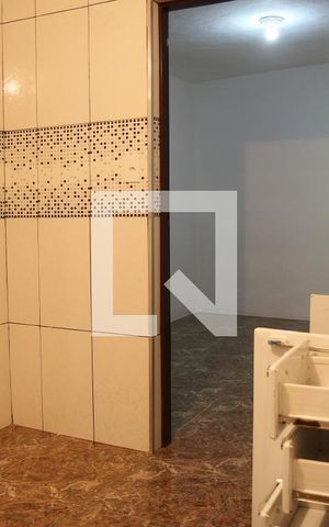 Casa para alugar com 80m², 2 quartos e 1 vagaCozinha