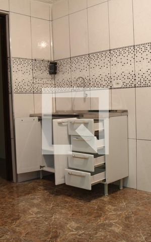 Casa para alugar com 80m², 2 quartos e 1 vagaCozinha