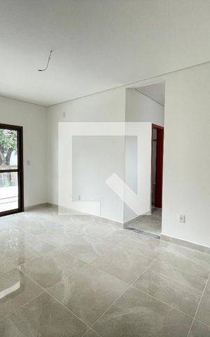 Casa à venda com 165m², 3 quartos e 2 vagasQuarto 3
