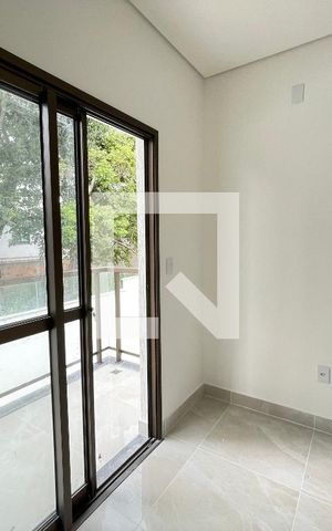 Casa à venda com 165m², 3 quartos e 2 vagasQuarto 1