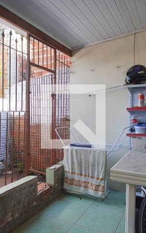 Casa à venda com 120m², 2 quartos e 2 vagas Casa à venda com 120m², 2 quartos e 2 vagasÁrea de Serviço