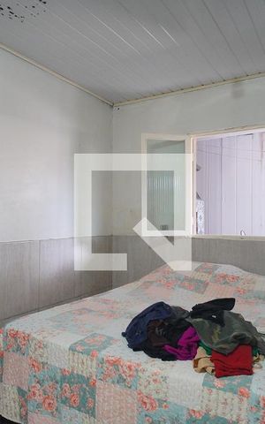 Casa à venda com 120m², 2 quartos e 2 vagas Casa à venda com 120m², 2 quartos e 2 vagasQuarto 1