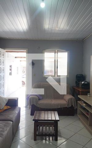 Casa à venda com 120m², 2 quartos e 2 vagas Casa à venda com 120m², 2 quartos e 2 vagassala