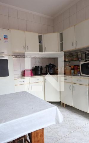 Casa à venda com 330m², 4 quartos e 6 vagasCozinha Casa 2