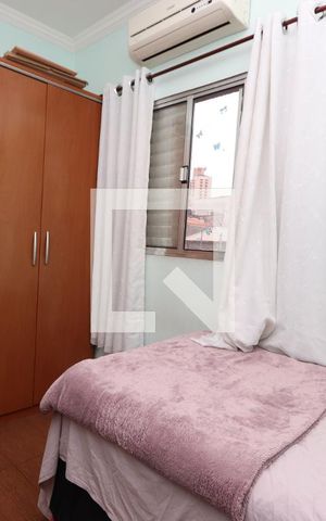 Casa à venda com 330m², 4 quartos e 6 vagasQuarto 2 Casa 2