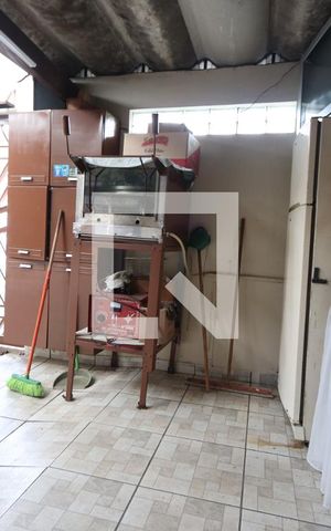 Casa à venda com 330m², 4 quartos e 6 vagasGaragem - Churrasqueira