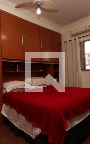Casa à venda com 330m², 4 quartos e 6 vagasSuíte Casa 2