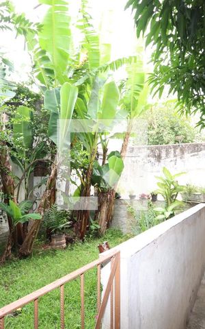 Casa à venda com 330m², 4 quartos e 6 vagasQuintal