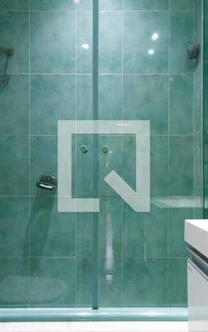 Apartamento à venda com 132m², 3 quartos e 1 vaga Apartamento à venda com 132m², 3 quartos e 1 vagaBanheiro social 1