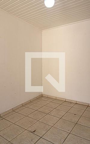 Casa à venda com 225m², 4 quartos e 6 vagas Casa à venda com 225m², 4 quartos e 6 vagasEdícula sala