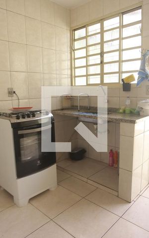Casa à venda com 240m², 4 quartos e 1 vagaCozinha