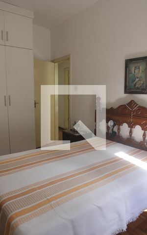 Casa à venda com 240m², 4 quartos e 1 vagaquarto 2