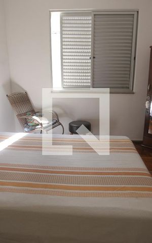 Casa à venda com 240m², 4 quartos e 1 vagaquarto 2