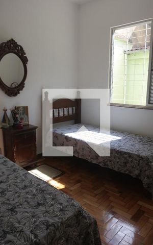 Casa à venda com 240m², 4 quartos e 1 vagaquarto 3