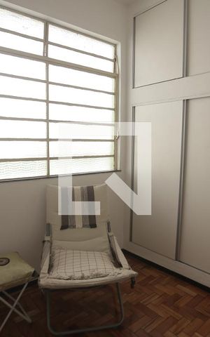 Casa à venda com 240m², 4 quartos e 1 vagaquarto 1