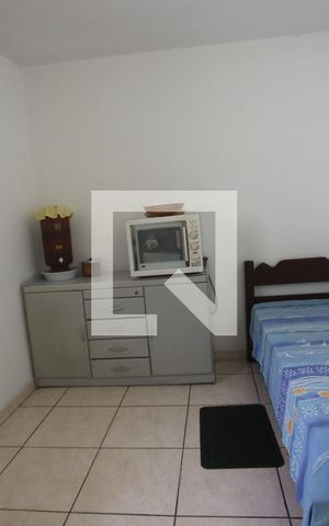 Casa à venda com 240m², 4 quartos e 1 vagaquarto 4