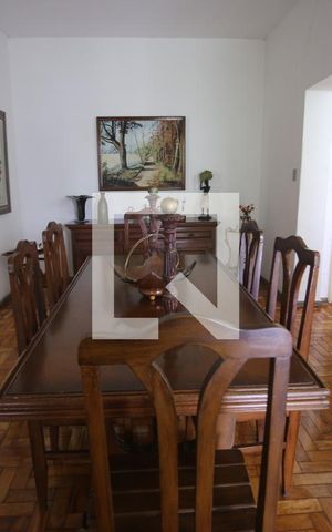 Casa à venda com 240m², 4 quartos e 1 vagaSala