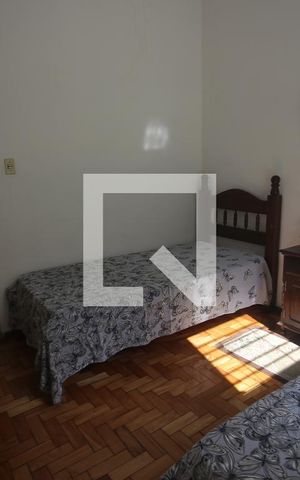 Casa à venda com 240m², 4 quartos e 1 vagaquarto 3