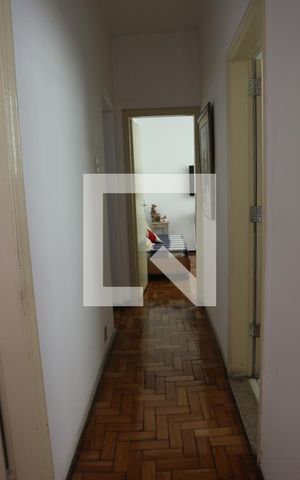 Casa à venda com 240m², 4 quartos e 1 vagacorredor