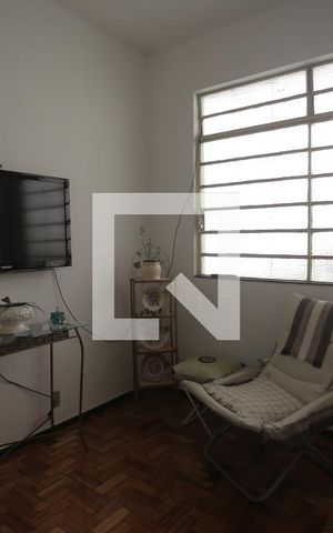 Casa à venda com 240m², 4 quartos e 1 vagaquarto 1