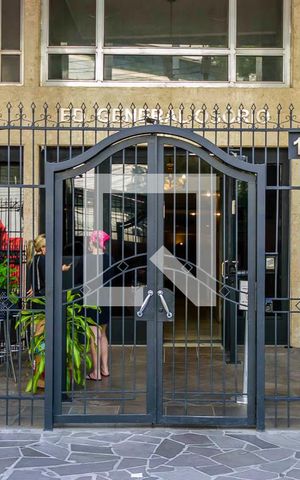 Apartamento à venda com 100m², 3 quartos e 1 vagaFachada