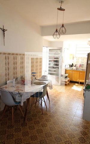 Casa à venda com 173m², 2 quartos e 2 vagasCozinha