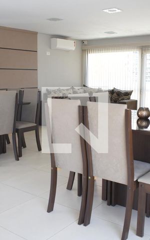 Apartamento para alugar com 24m², 1 quarto e sem vagaÁrea comum - Salão de festas