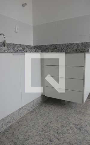 Apartamento para alugar com 100m², 3 quartos e sem vagaCozinha
