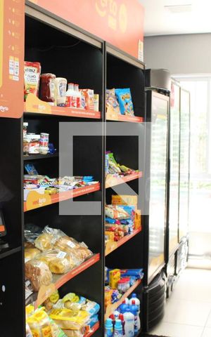 Apartamento à venda com 33m², 1 quarto e sem vagaMini Mercado
