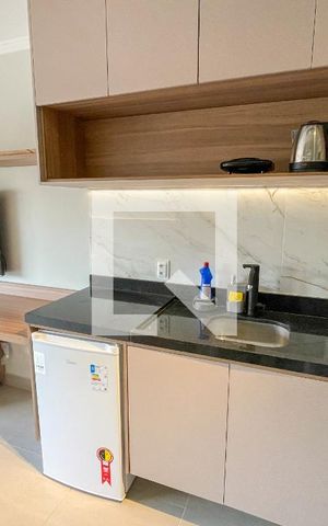 Studio para alugar com 25m², 1 quarto e sem vaga Studio para alugar com 25m², 1 quarto e sem vagaCozinha