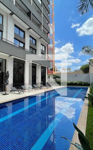 Studio para alugar com 25m², 1 quarto e sem vaga Studio para alugar com 25m², 1 quarto e sem vagaÁrea comum - Piscina