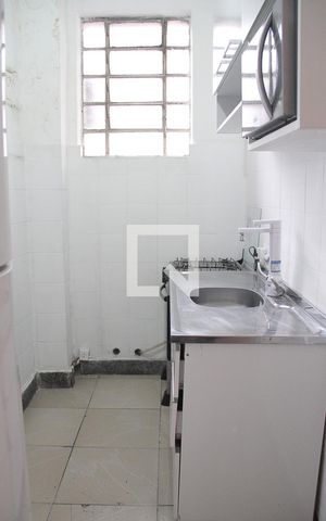Apartamento para alugar com 70m², 2 quartos e sem vagaCozinha