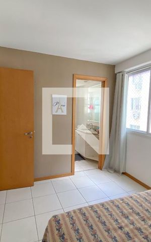 Apartamento à venda com 78m², 3 quartos e 1 vaga Apartamento à venda com 78m², 3 quartos e 1 vagaSuíte