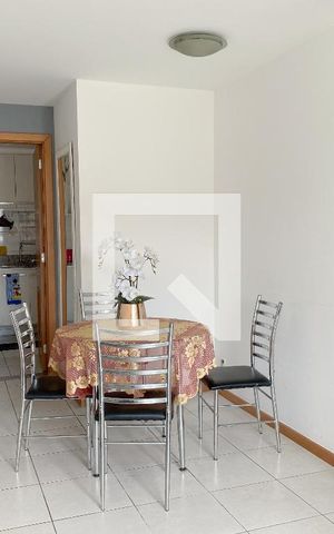 Apartamento à venda com 78m², 3 quartos e 1 vaga Apartamento à venda com 78m², 3 quartos e 1 vagaSala