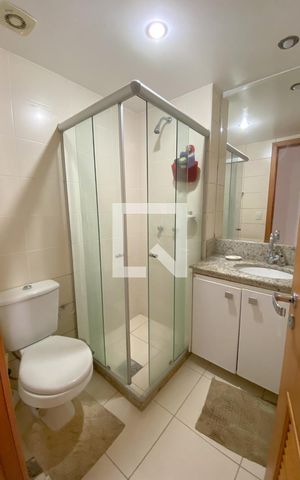 Apartamento à venda com 78m², 3 quartos e 1 vaga Apartamento à venda com 78m², 3 quartos e 1 vagaBanheiro