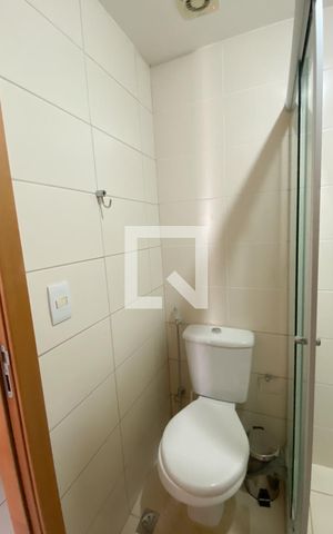 Apartamento à venda com 78m², 3 quartos e 1 vaga Apartamento à venda com 78m², 3 quartos e 1 vagaBanheiro