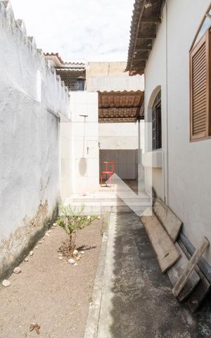 Casa à venda com 80m², 2 quartos e sem vaga Casa à venda com 80m², 2 quartos e sem vagaÁrea externa