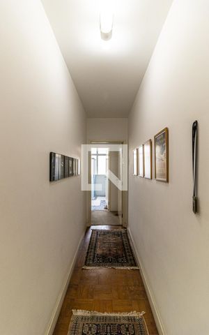 Apartamento à venda com 198m², 3 quartos e 1 vagaCorredor