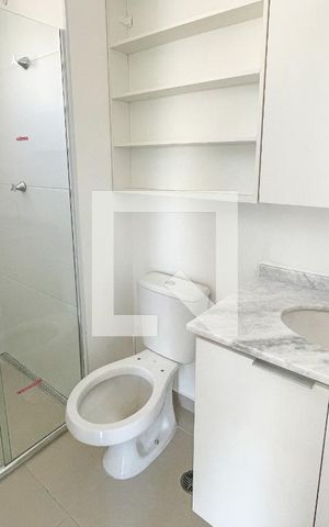 Studio à venda com 29m², 1 quarto e sem vaga Studio à venda com 29m², 1 quarto e sem vagaBanheiro