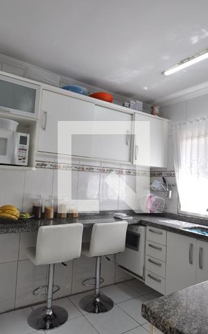 Casa de condomínio à venda com 117m², 2 quartos e 2 vagasCozinha